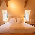 Chateau Des Salettes * Anoye